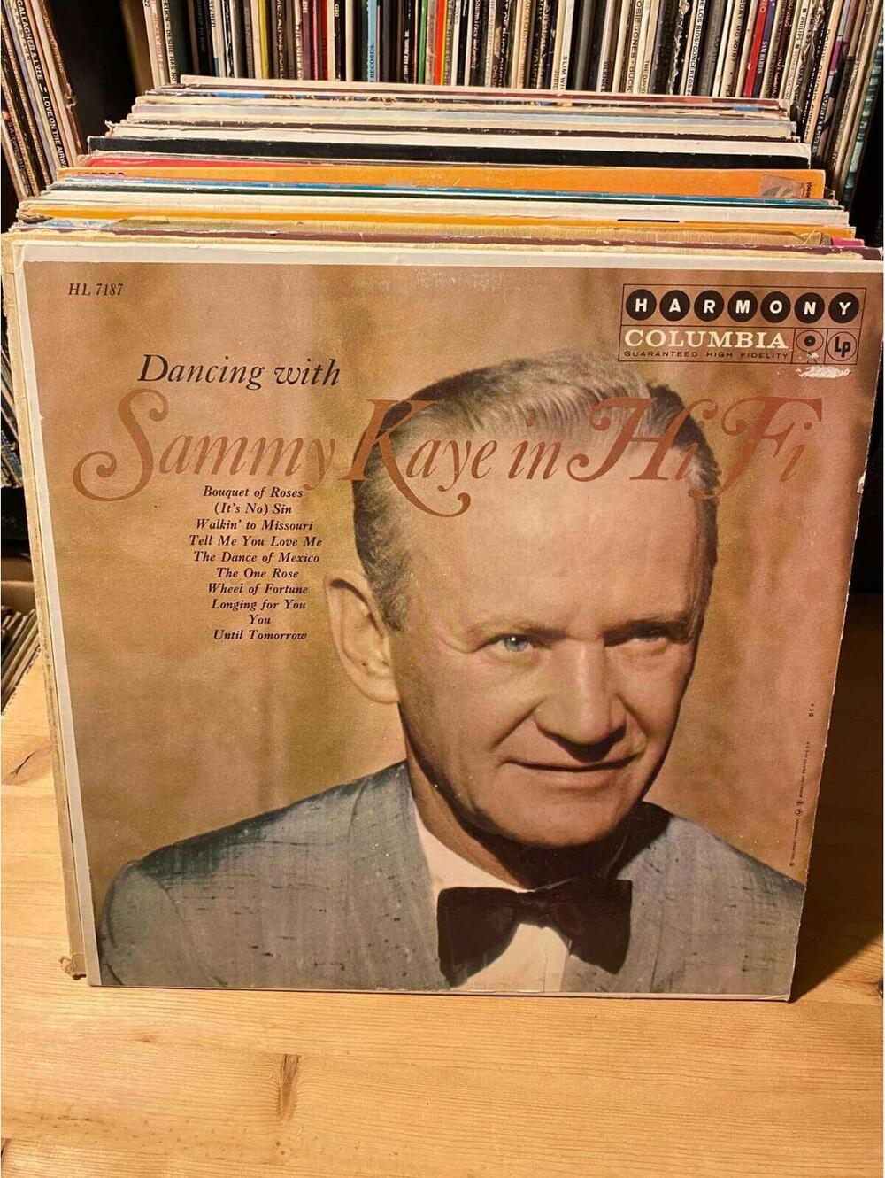 Sammy Kaye – Dancing With Sammy Kaye Vintage 33RPM VG+ AB43